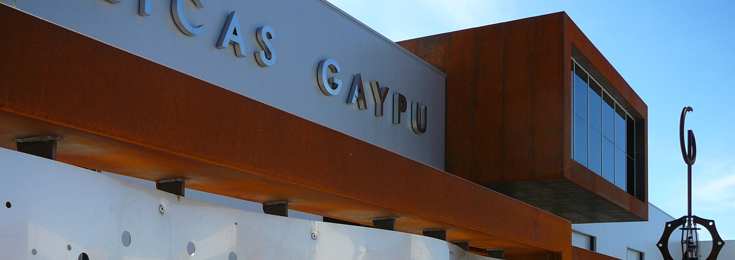 Arquitectura corporativa en Huesca. Sede GAYPU