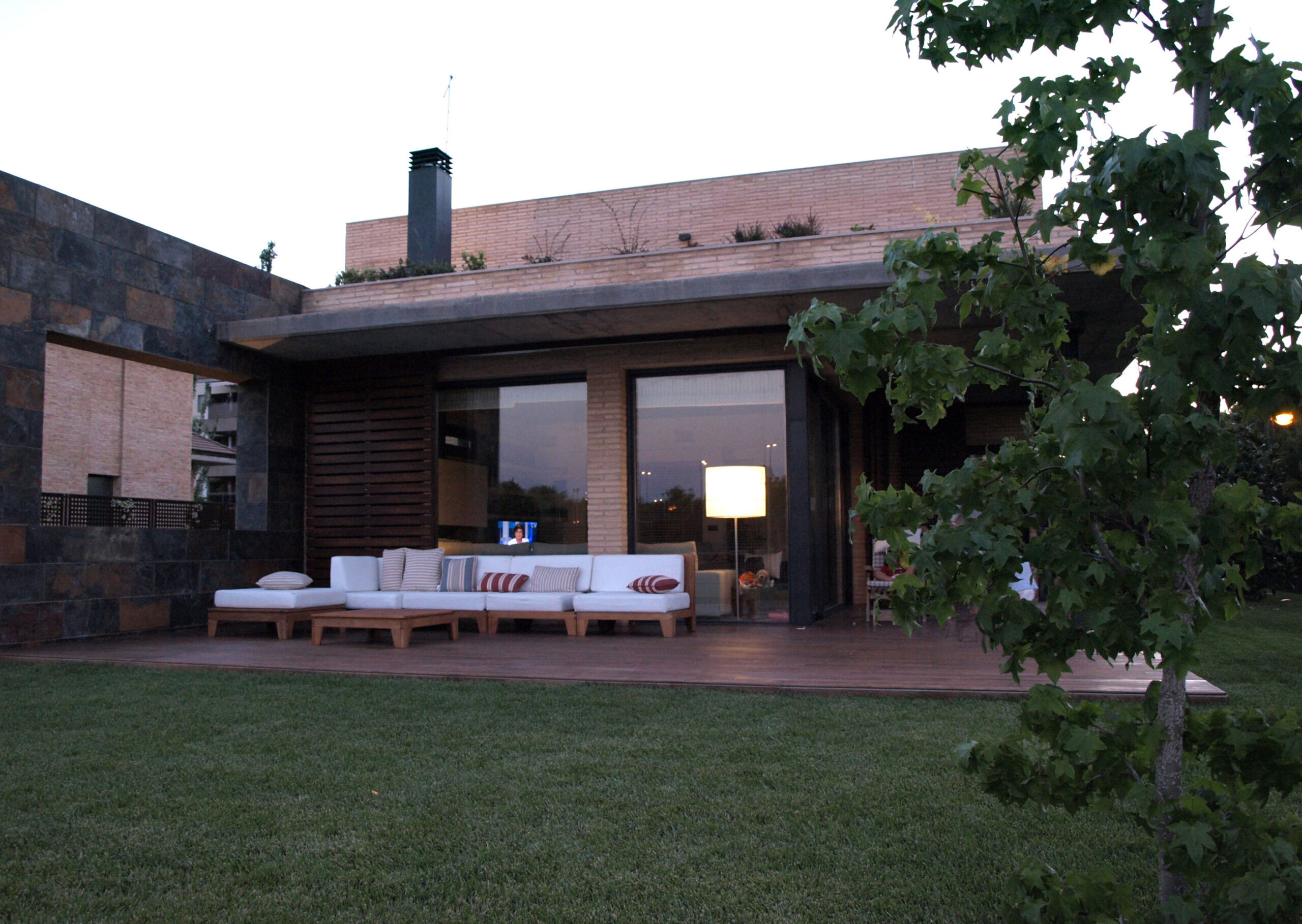 SERRANO ARQUITECTURA. Vivienda unifamiliar Zaragoza 4