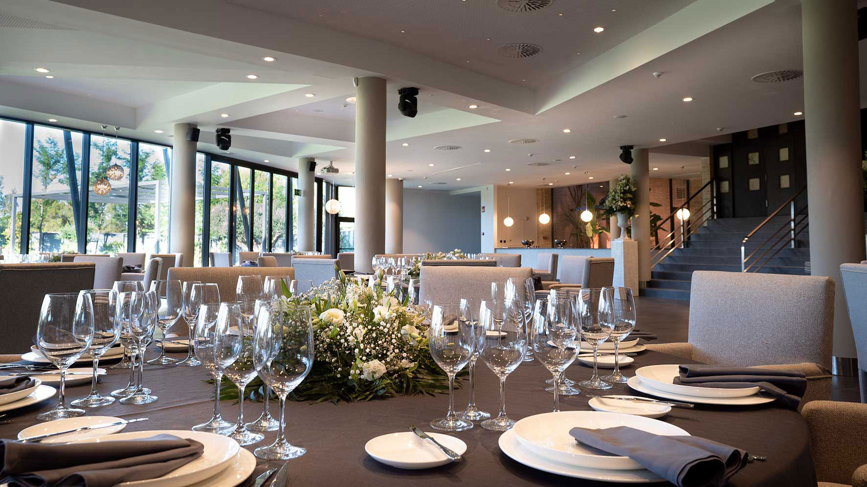 SERRANO ARQUITECTURA. Restaurante Hábitat Sella 10